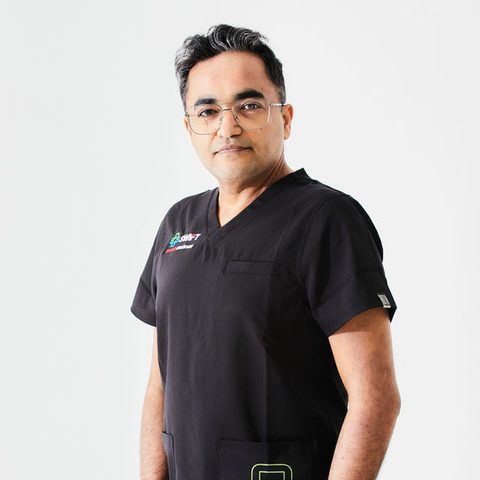 Portrait of Dr Berinder Shahpuri