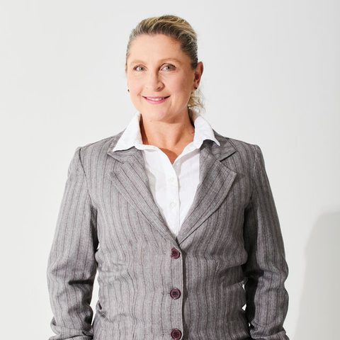 Portrait of Natalie Weitenberg